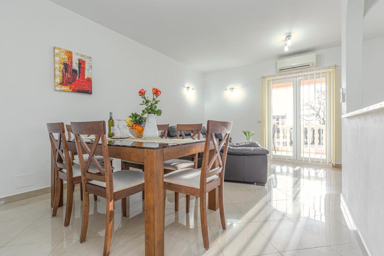 Koraca B4 Apartment Kirmenjak Ngoại thất bức ảnh